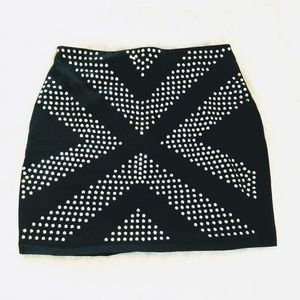 Gievergate Black Mini Skirt W/ Silver Studs. Med.